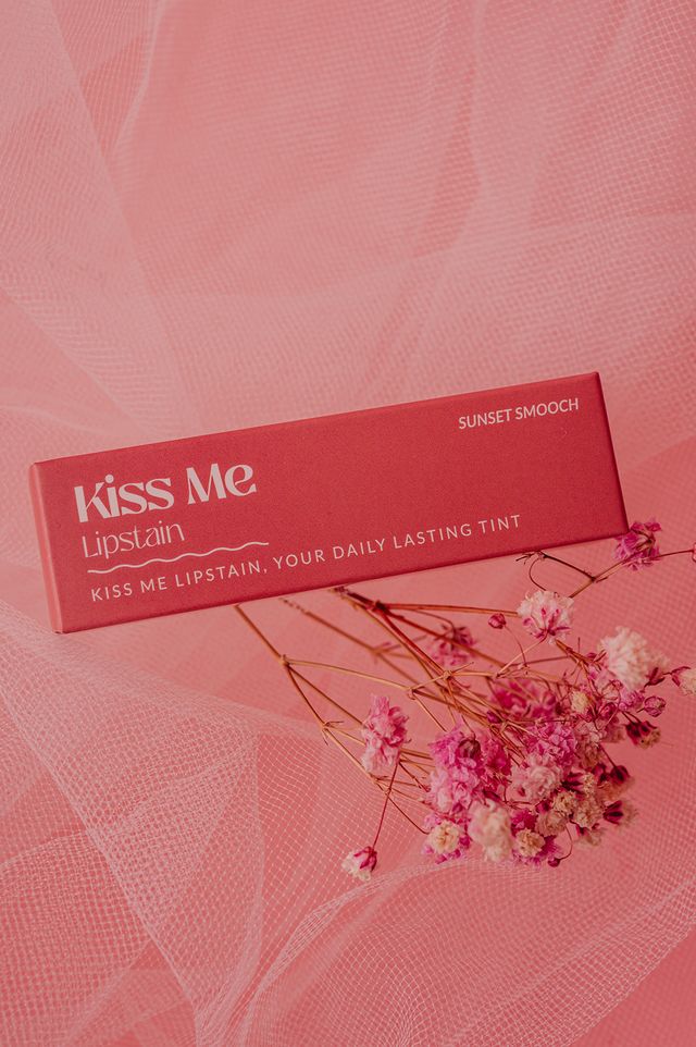 Louma cosmetics lipstain